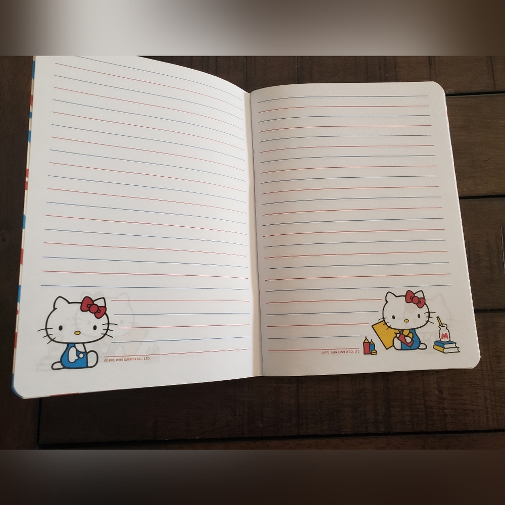 Hello Kitty Notepad and Sticky Note Bundle - Picture 6 of 10